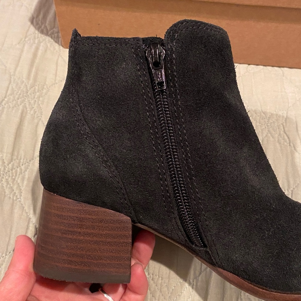NWT, Lucky Brand Suede Black Ankle Boots - Picture 3 of 13
